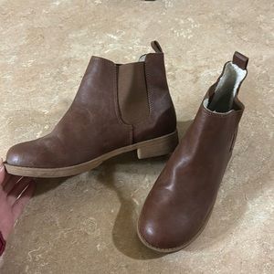 Brown ankle boot